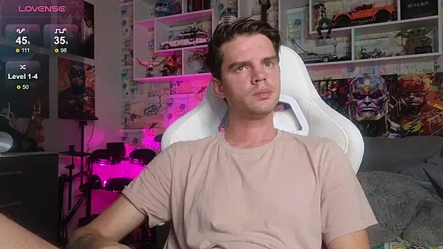 Mike Burn online show from 10/10/25, 12:04