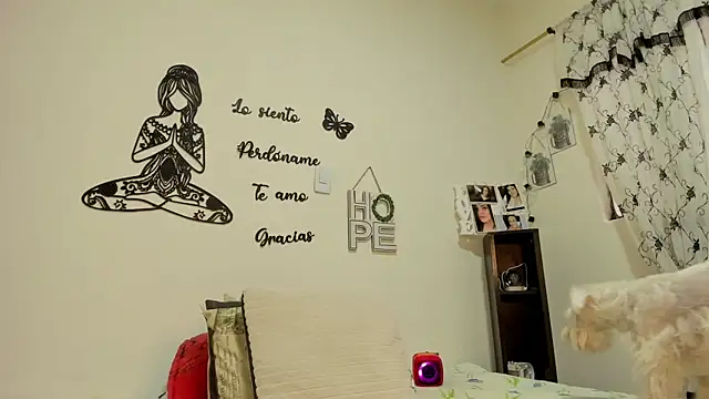 Snapshot of barbaara__ chatting on 10/16/25, 03:13 barbaara online show from 10/16/25, 03:13