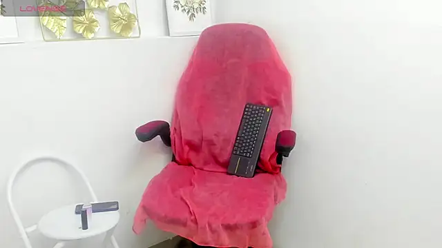 FRAN DESS online show from 02/01/25, 07:34