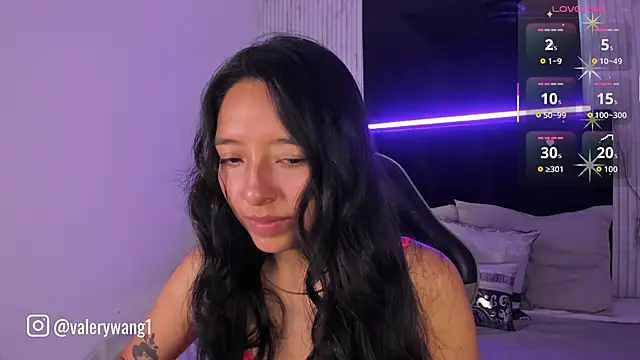 Valery wang online show from 09/09/25, 12:05