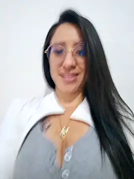 VALERY-03  online show from 11/14/25, 12:04