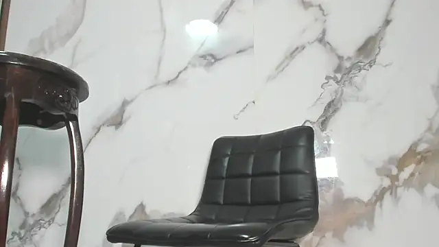 Snapshot of black_cami chatting on 01/05/25, 01:35 black cami online show from 01/05/25, 01:35