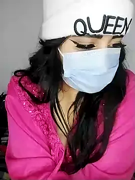 Snapshot of Tota_Khan chatting on 01/05/25, 04:14 Tota Khan online show from 01/05/25, 04:14