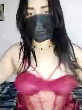 Snapshot of Tota_Khan chatting on 02/26/25, 01:00 Tota Khan online show from 02/26/25, 01:00