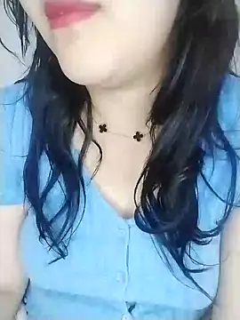 Snapshot of Tota_Khan chatting on 03/11/25, 12:11 Tota Khan online show from 03/11/25, 12:11
