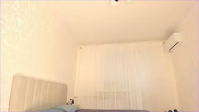 Snapshot of cherry_misaki chatting on 03/21/25, 02:18 cherry misaki online show from 03/21/25, 02:18