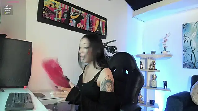 Snapshot of BaphyBaby chatting on 10/17/25, 07:16 BaphyBaby online show from 10/17/25, 07:16