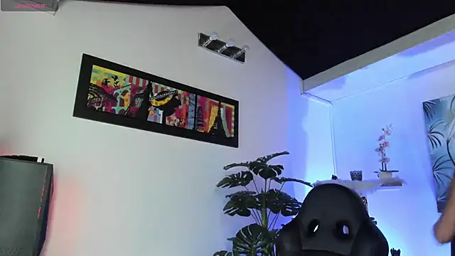 Snapshot of BaphyBaby chatting on 11/15/25, 07:21 BaphyBaby online show from 11/15/25, 07:21