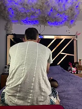 Snapshot of Brianna_Trans00 chatting on 11/21/25, 02:10 Brianna Trans00 online show from 11/21/25, 02:10