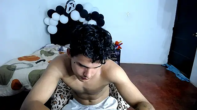 freddy romas online show from 10/08/25, 03:59