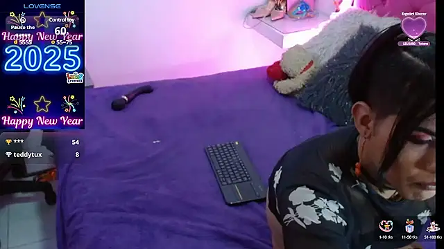 Snapshot of AlexaFontana chatting on 02/01/25, 08:39 AlexaFontana online show from 02/01/25, 08:39