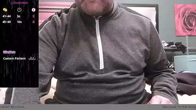 Snapshot of BondBroken chatting on 11/08/25, 07:34 BondBroken online show from 11/08/25, 07:34