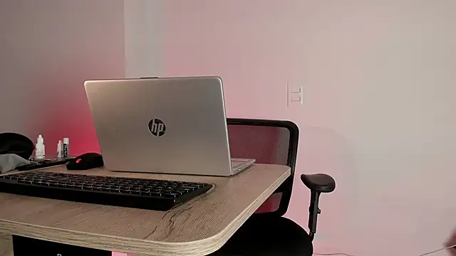 pablo-rincon95 online show from 01/21/25, 11:24