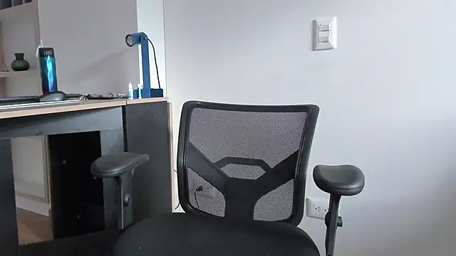 pablo-rincon95 online show from 02/11/25, 01:41