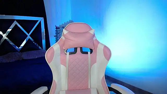 merlin-18 online show from 10/31/25, 03:29