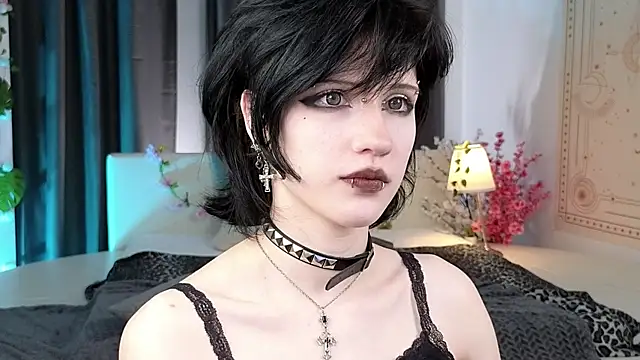 Snapshot of dark_vamp_ chatting on 03/03/25, 02:59 dark vamp online show from 03/03/25, 02:59