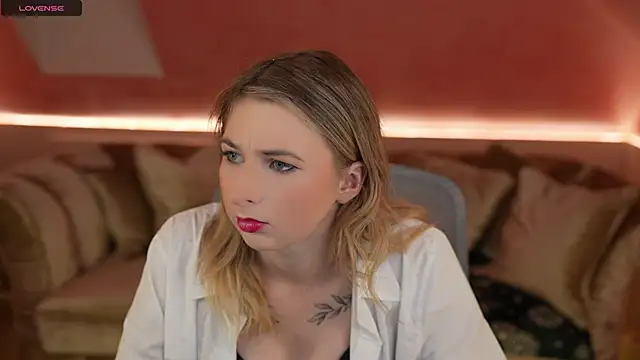 Inessa Song online show from 12/06/24, 07:34