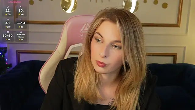 Inessa Song online show from 12/13/24, 04:27