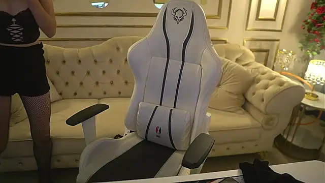 Inessa Song online show from 12/22/24, 12:28