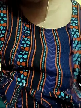 sneha 77 online show from 09/28/25, 03:17