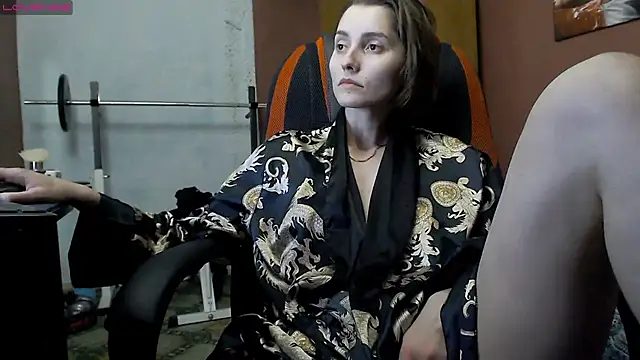 womanstrong78 online show from 02/23/25, 04:57