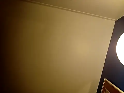 Snapshot of mpjcour chatting on 11/23/25, 03:39 mpjcour online show from 11/23/25, 03:39