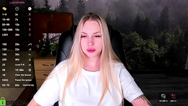 Carol  Cox online show from 10/14/25, 12:11