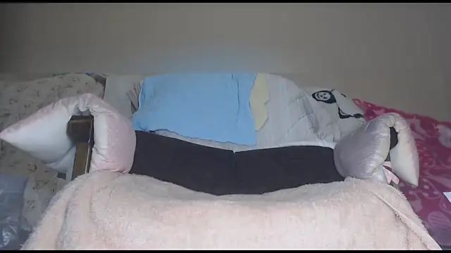 cross-dresser-nana online show from 12/04/24, 10:19