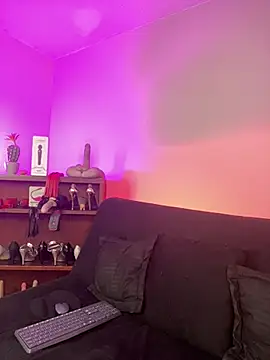 lilith-deveraux online show from 02/26/25, 12:14