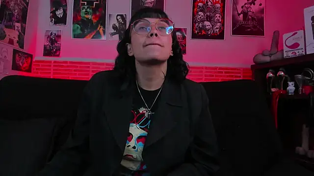 lilith-deveraux online show from 09/15/25, 01:44