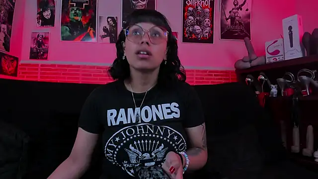 lilith-deveraux online show from 09/25/25, 03:27