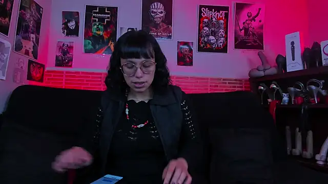 lilith-deveraux online show from 10/01/25, 01:39