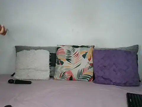 Snapshot of Thickqueenxxx chatting on 03/01/25, 07:41 Thickqueenxxx online show from 03/01/25, 07:41