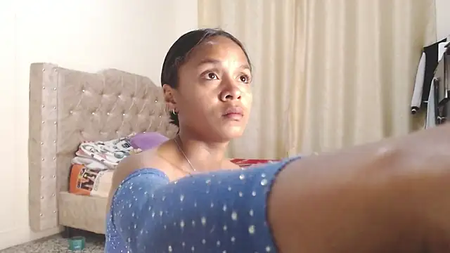 Snapshot of Samary_thomas chatting on 12/01/24, 11:04 Samary thomas online show from 12/01/24, 11:04