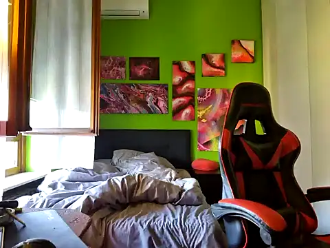 MASTERBULLY online show from 10/07/25, 01:41