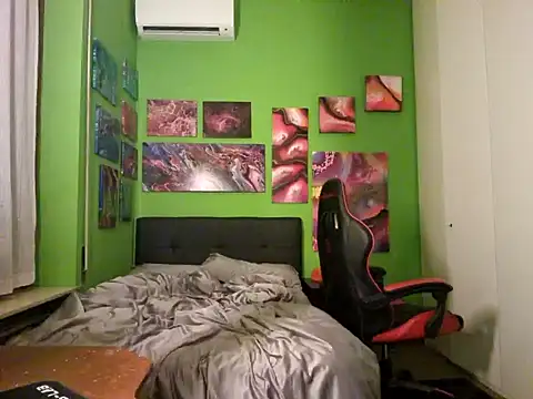 MASTERBULLY online show from 10/09/25, 10:08