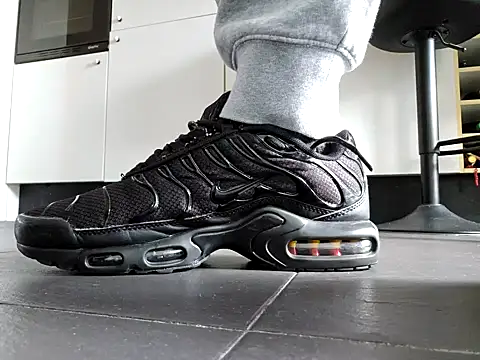 MASTERBULLY online show from 10/13/25, 12:49