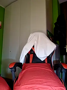 MASTERBULLY online show from 10/17/25, 03:58