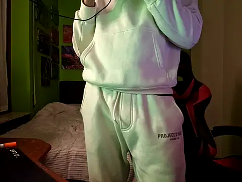 MASTERBULLY online show from 10/31/25, 10:22