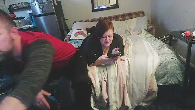 Snapshot of Cooperstone chatting on 12/01/24, 10:21 Cooperstone online show from 12/01/24, 10:21