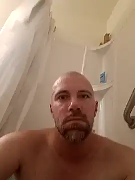 Snapshot of Cooperstone chatting on 01/01/25, 05:33 Cooperstone online show from 01/01/25, 05:33