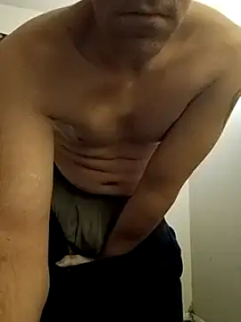 Snapshot of Cooperstone chatting on 02/04/25, 09:41 Cooperstone online show from 02/04/25, 09:41