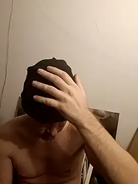 Snapshot of Cooperstone chatting on 02/24/25, 09:32 Cooperstone online show from 02/24/25, 09:32