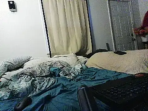 Snapshot of Cooperstone chatting on 03/12/25, 08:41 Cooperstone online show from 03/12/25, 08:41