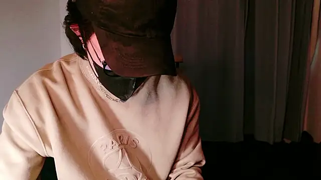 Snapshot of xxx_men chatting on 01/27/25, 07:14 xxx men online show from 01/27/25, 07:14