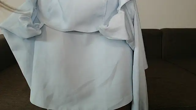 Snapshot of Effi_18 chatting on 02/22/25, 07:03 Effi 18 online show from 02/22/25, 07:03