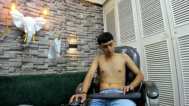 DamiBright online show from 10/24/25, 05:42