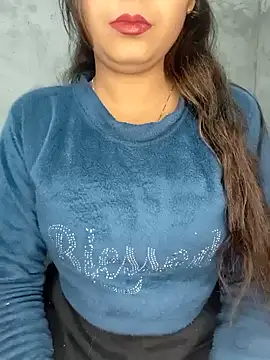 Snapshot of Shanaya_Hotty chatting on 01/11/25, 02:58 Shanaya Hotty online show from 01/11/25, 02:58