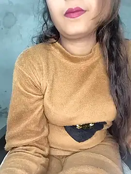 Snapshot of Shanaya_Hotty chatting on 01/22/25, 08:06 Shanaya Hotty online show from 01/22/25, 08:06