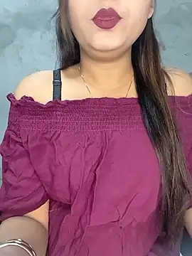 Snapshot of Shanaya_Hotty chatting on 03/18/25, 06:04 Shanaya Hotty online show from 03/18/25, 06:04